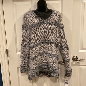 Petite XL Style & Co gray, white and sparkles fuzzy sweater - NWT